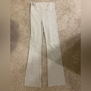 VS Gray Yoga Pants